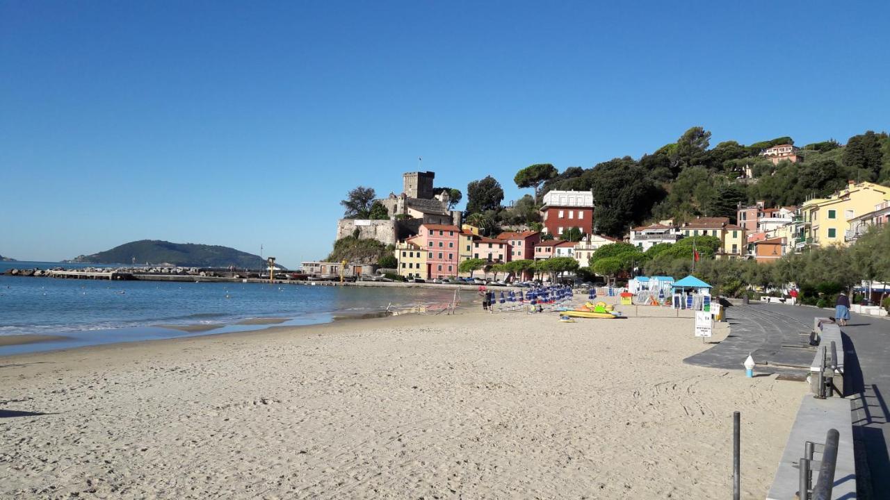Mansard Apart Alba - Sea 5 Terre-Trekking-Excursions-Relax San Terenzo Buitenkant foto