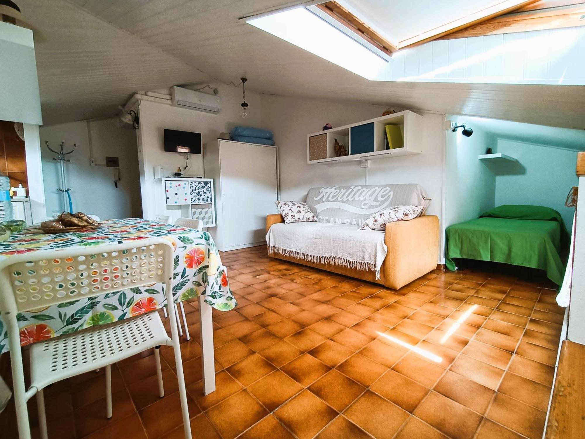 Mansard Apart Alba - Sea 5 Terre-Trekking-Excursions-Relax San Terenzo Buitenkant foto